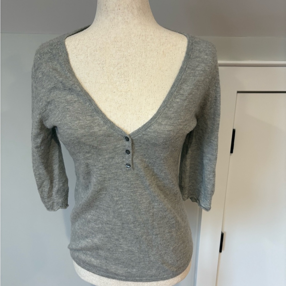 Theory Gray Cashmere Button Detail sweater